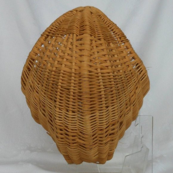 VINTAGE Wicker Tote Market Gathering Basket - Picture 6 of 9